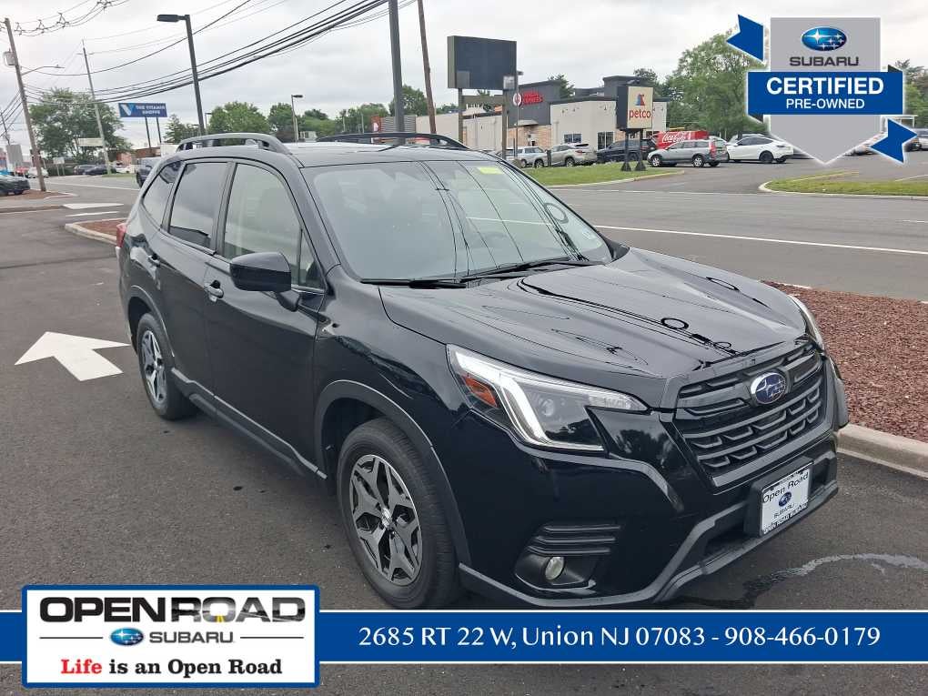 2023 Subaru Forester Premium