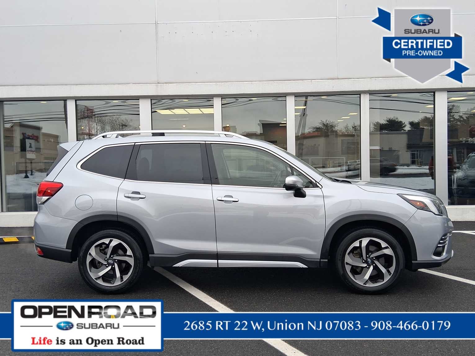 2023 Subaru Forester Touring