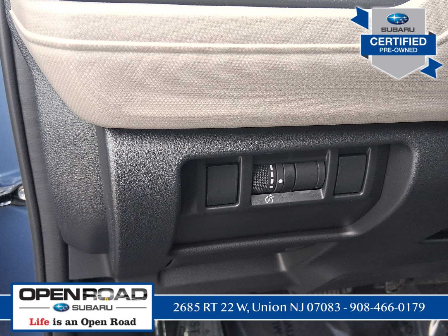 2025 Subaru Forester Base