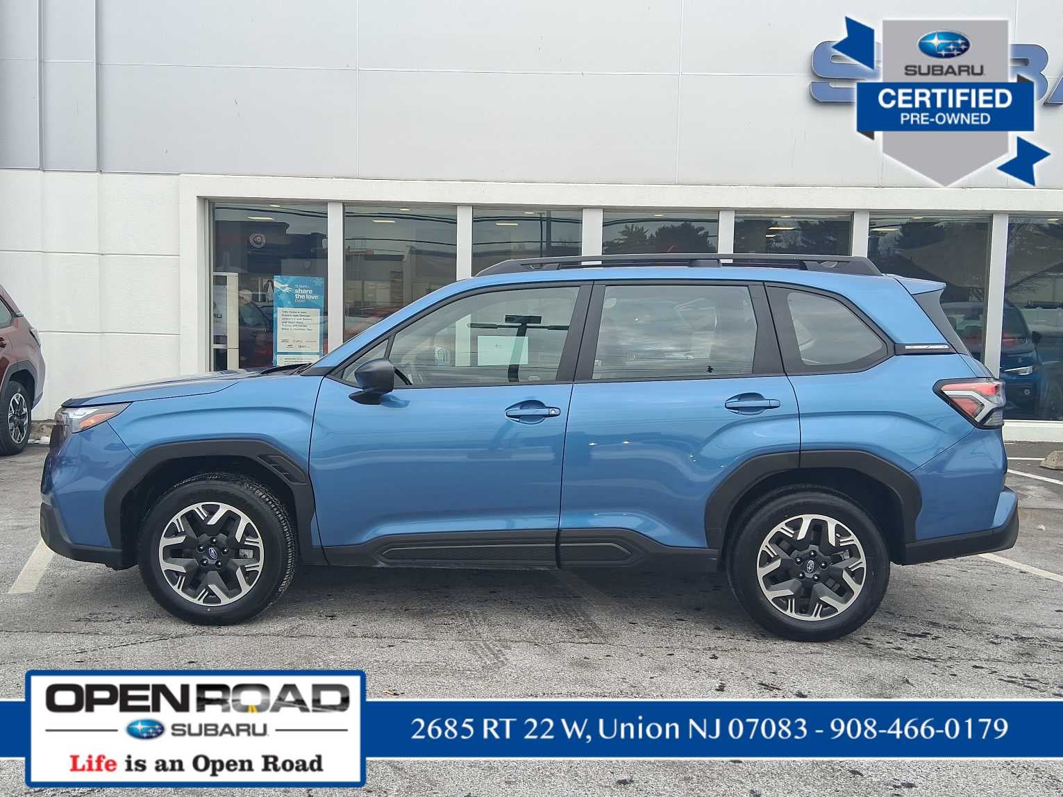 2025 Subaru Forester Base