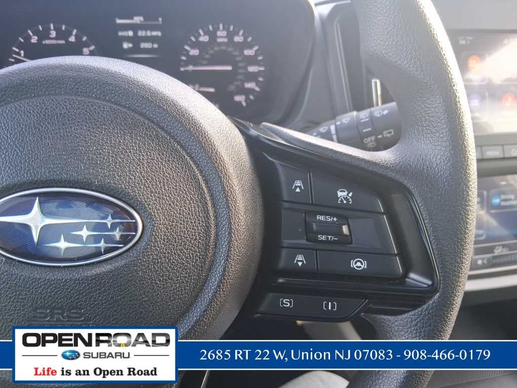 2025 Subaru Forester Base