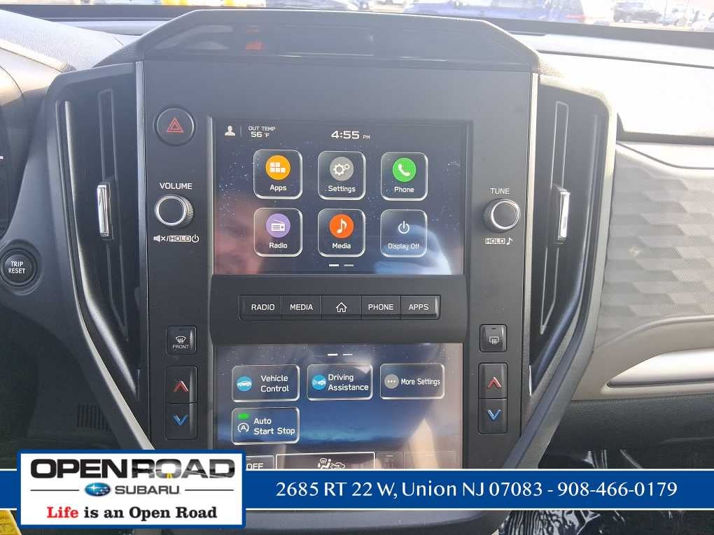 2025 Subaru Forester Base