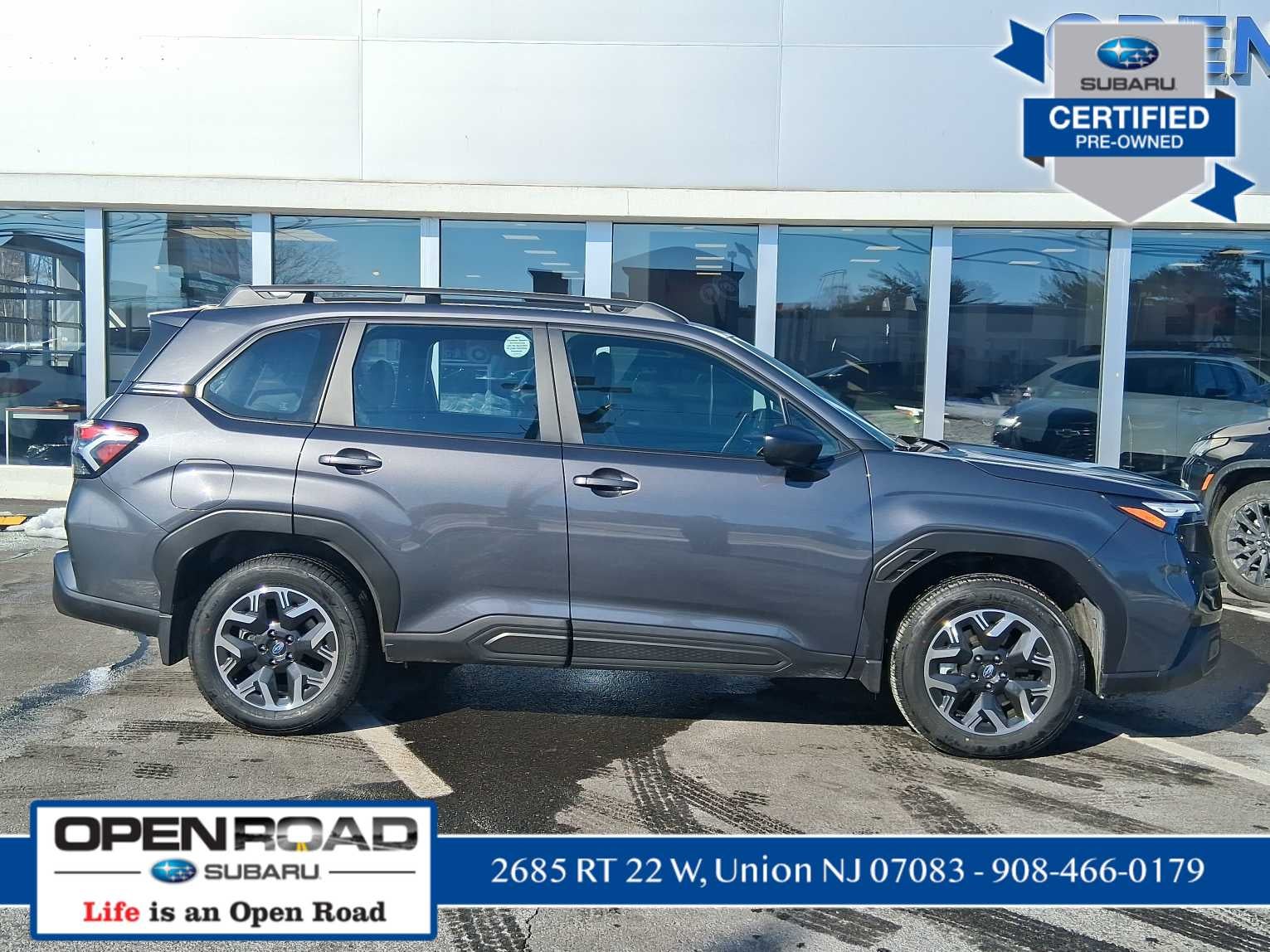 2025 Subaru Forester Base