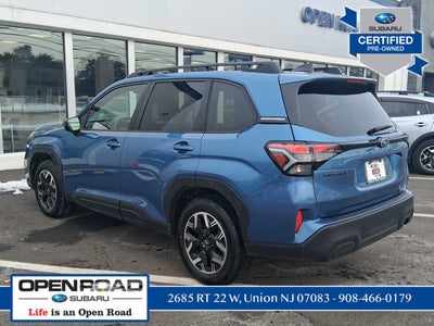 2025 Subaru Forester Premium