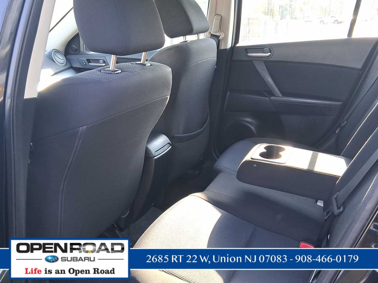 2011 Mazda Mazda3 i Touring