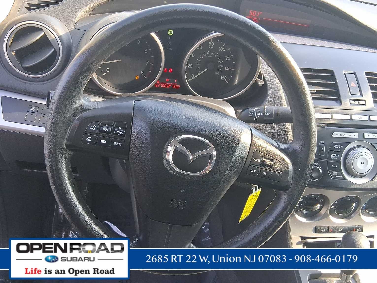 2011 Mazda Mazda3 i Touring