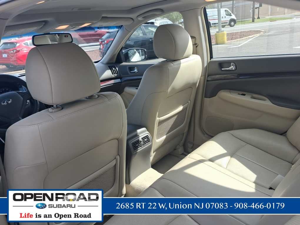 2012 INFINITI G37 Sedan x