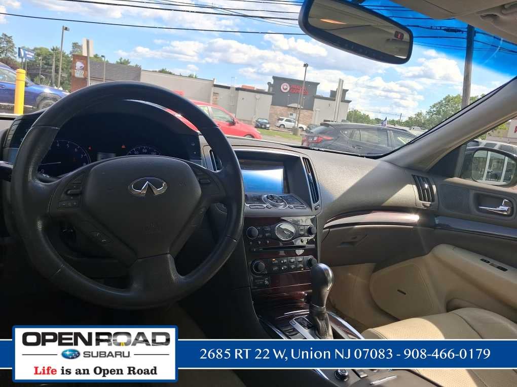 2012 INFINITI G37 Sedan x