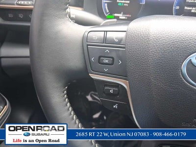 2025 Toyota Crown Signia XLE