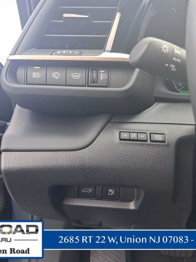 2025 Toyota Crown Signia XLE