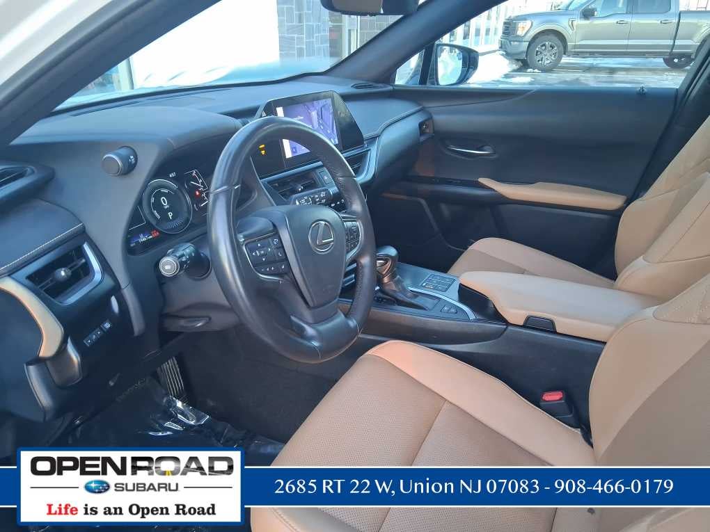 2023 Lexus UX Premium