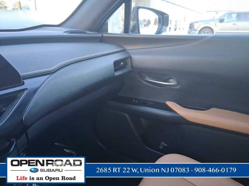 2023 Lexus UX Premium