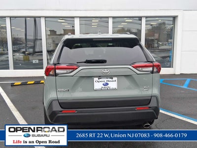 2020 Toyota RAV4 XLE