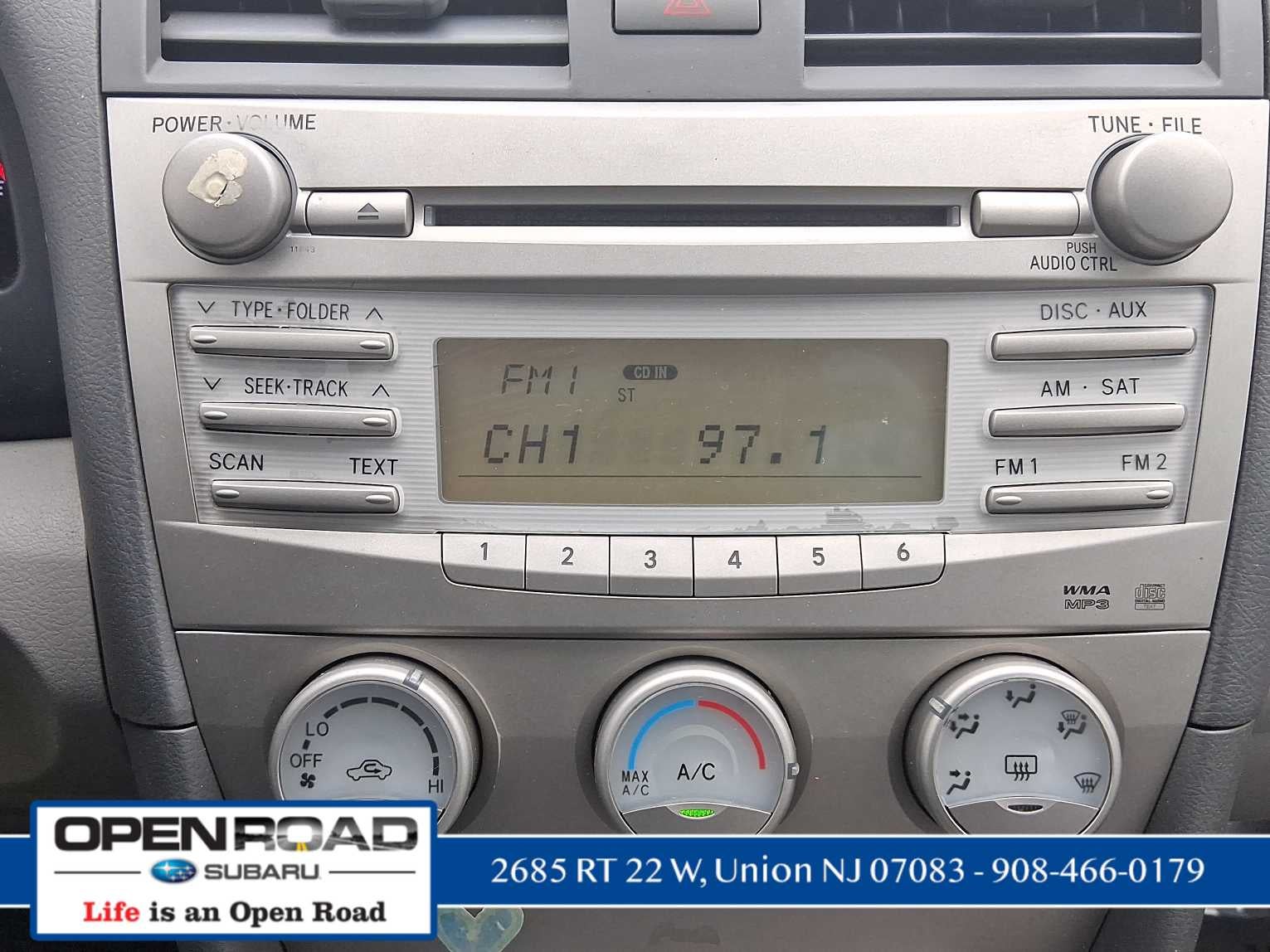 2011 Toyota Camry LE