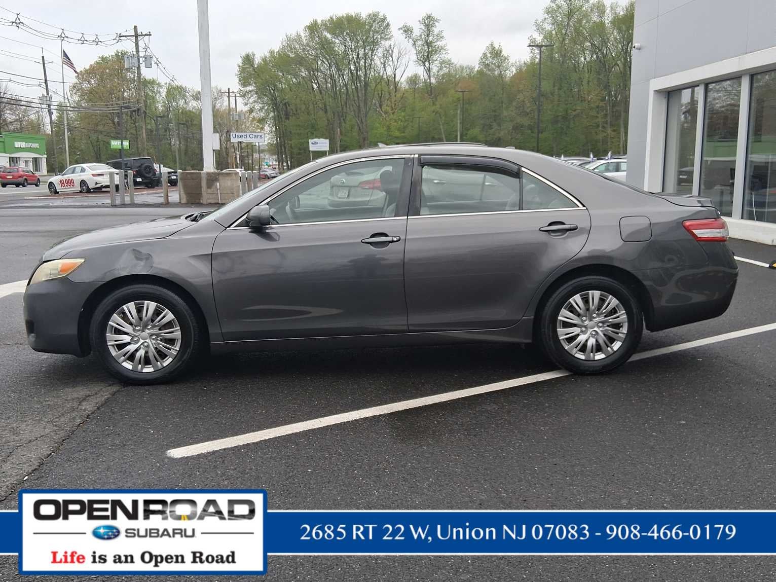2011 Toyota Camry LE