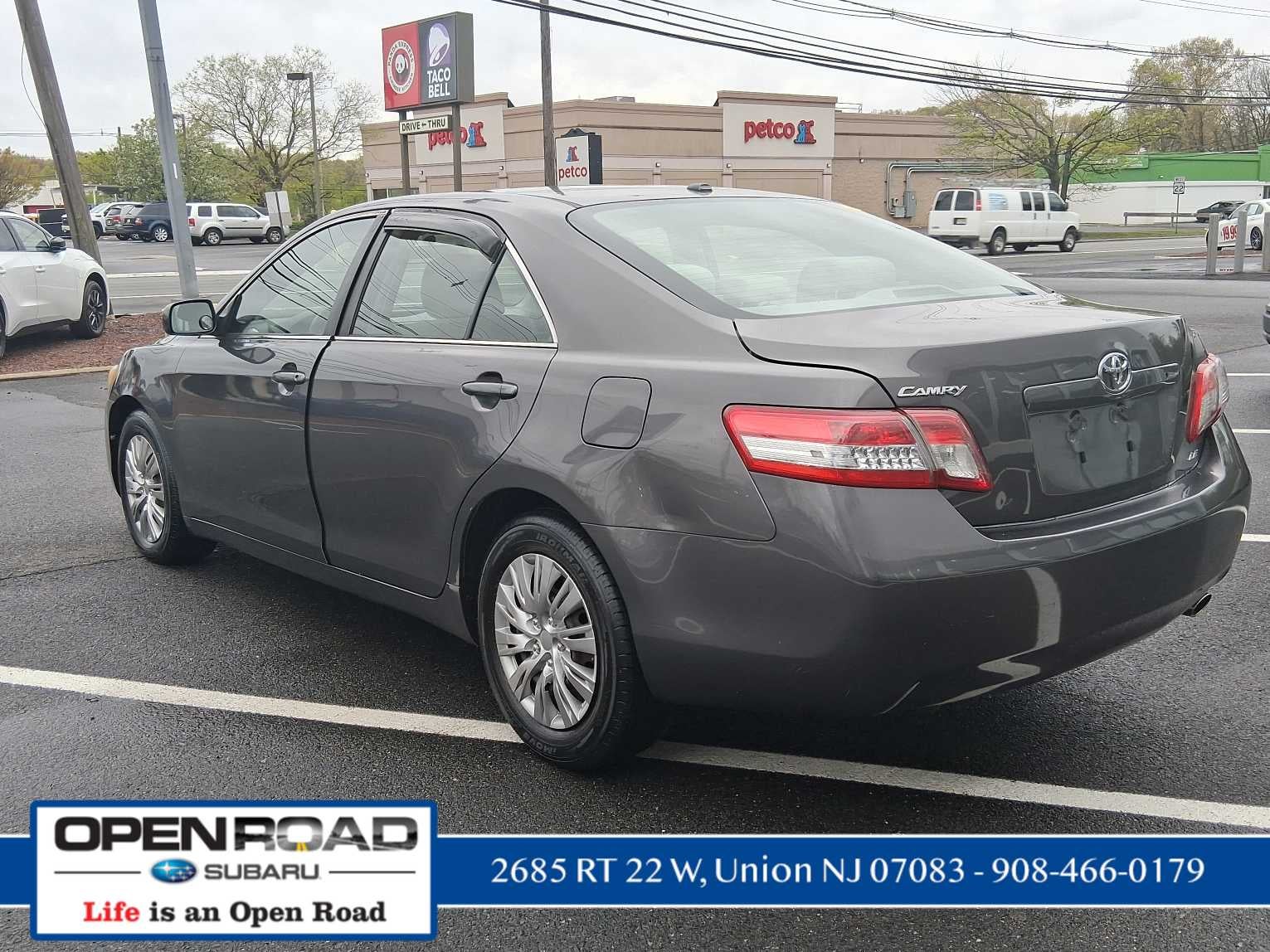 2011 Toyota Camry LE
