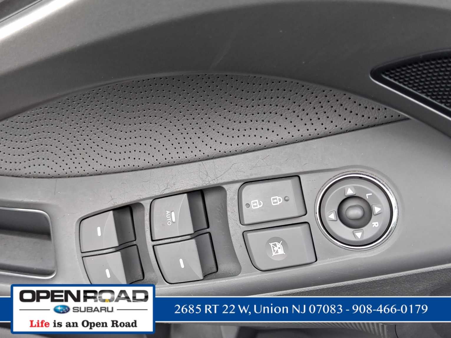 2012 Hyundai Elantra Limited PZEV