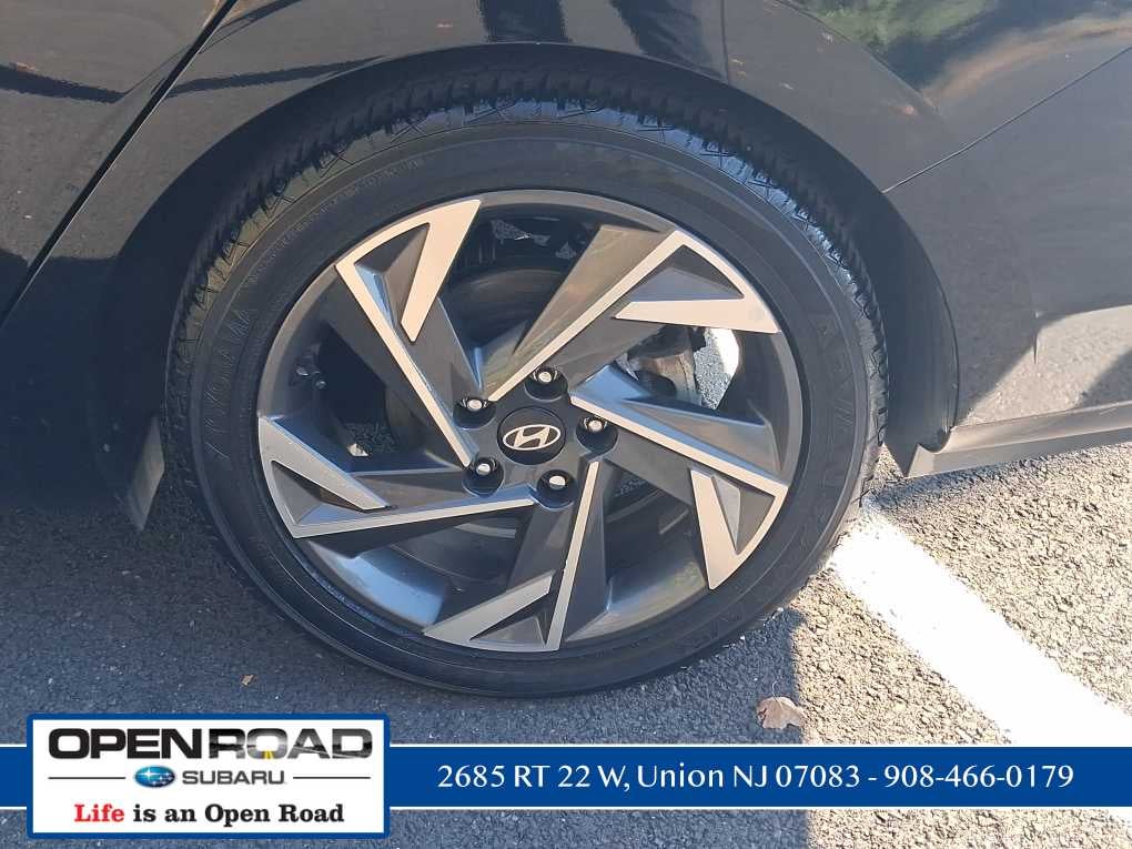 2024 Hyundai Elantra Hybrid Limited