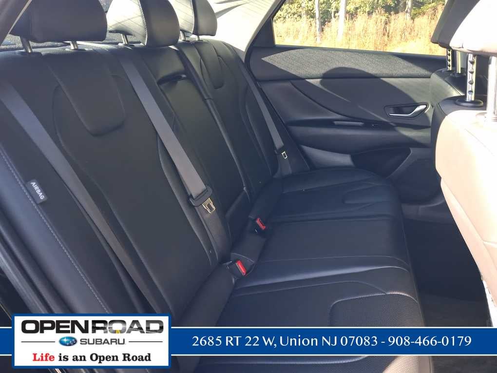 2024 Hyundai Elantra Hybrid Limited