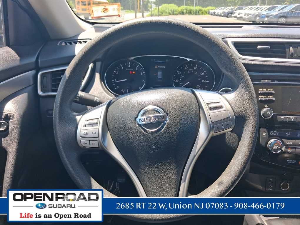 2015 Nissan Rogue SV