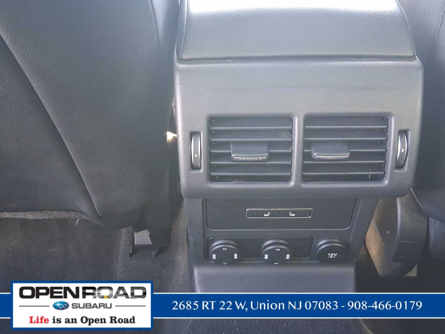 2020 Jaguar F-PACE 25t Premium