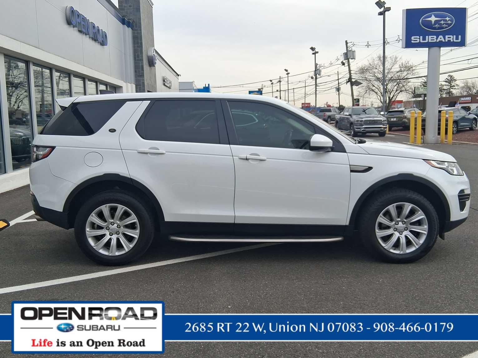 2017 Land Rover Discovery Sport SE