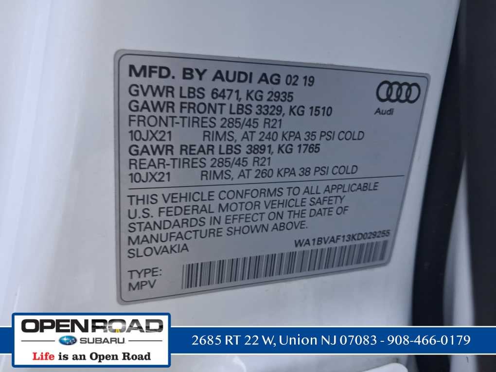 2019 Audi Q8 Premium Plus