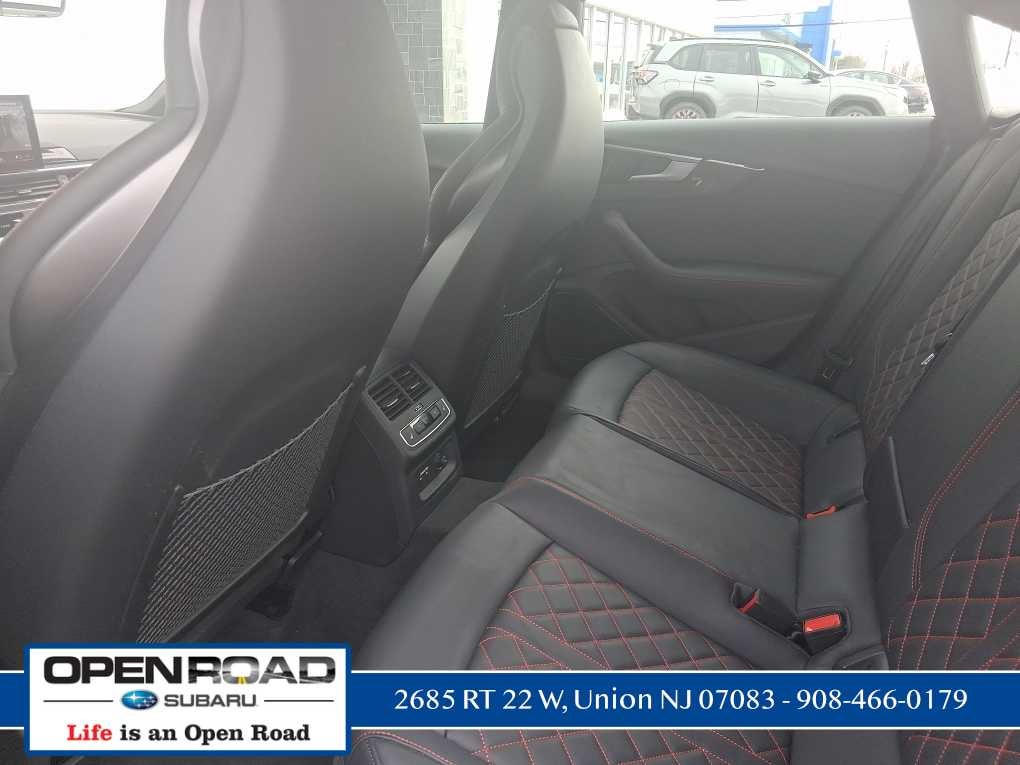 2025 Audi S5 Sportback Prestige