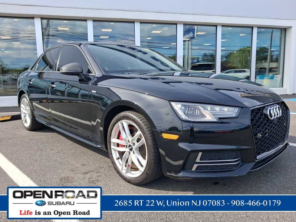 2017 Audi A4 Season of Audi Premium