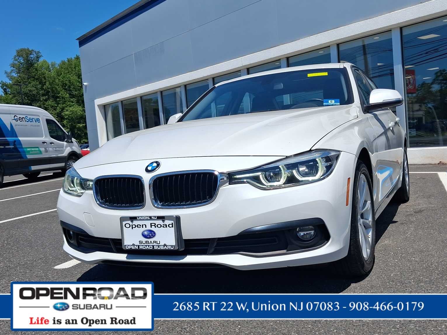 2018 BMW 320i xDrive 320i xDrive