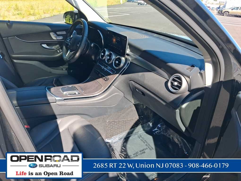 2020 Mercedes-Benz GLC 300 GLC 300