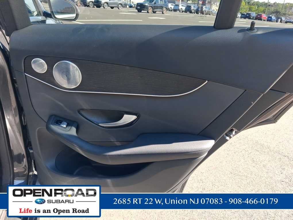 2020 Mercedes-Benz GLC 300 GLC 300