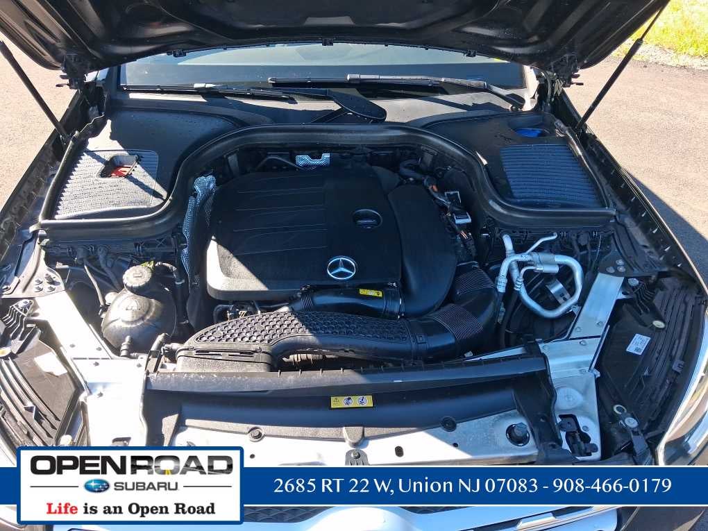 2020 Mercedes-Benz GLC 300 GLC 300