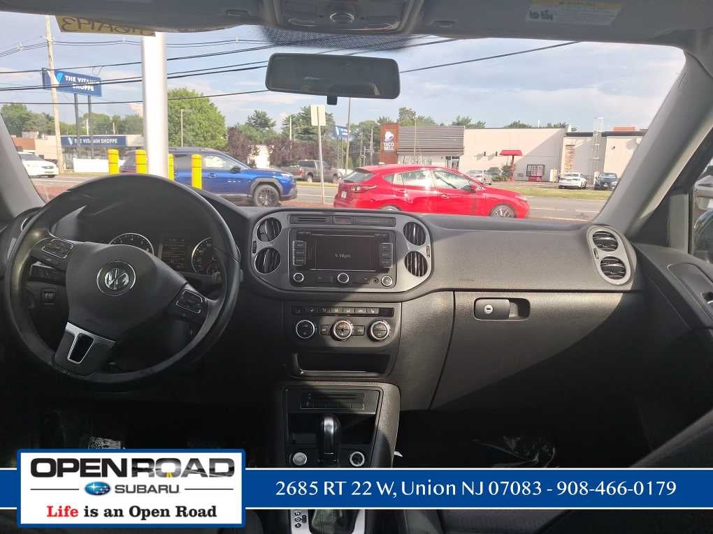 2014 Volkswagen Tiguan R-Line