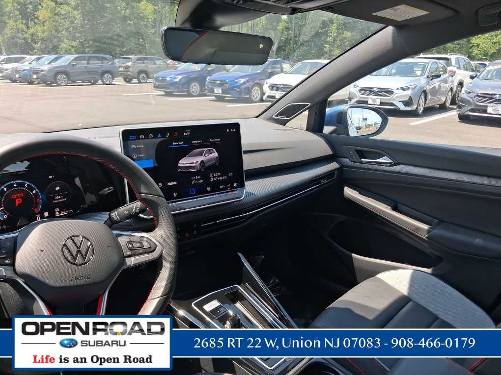 2025 Volkswagen Golf GTI Autobahn