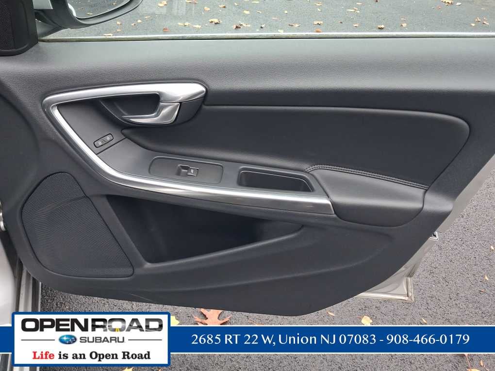 2015 Volvo S60 T5 Platinum