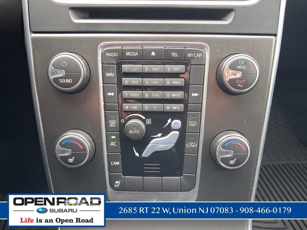 2015 Volvo S60 T5 Platinum