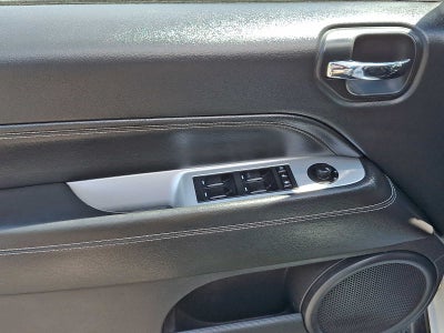 2017 Jeep Compass Latitude 4x4 *Ltd Avail*