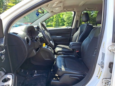 2017 Jeep Compass Latitude 4x4 *Ltd Avail*