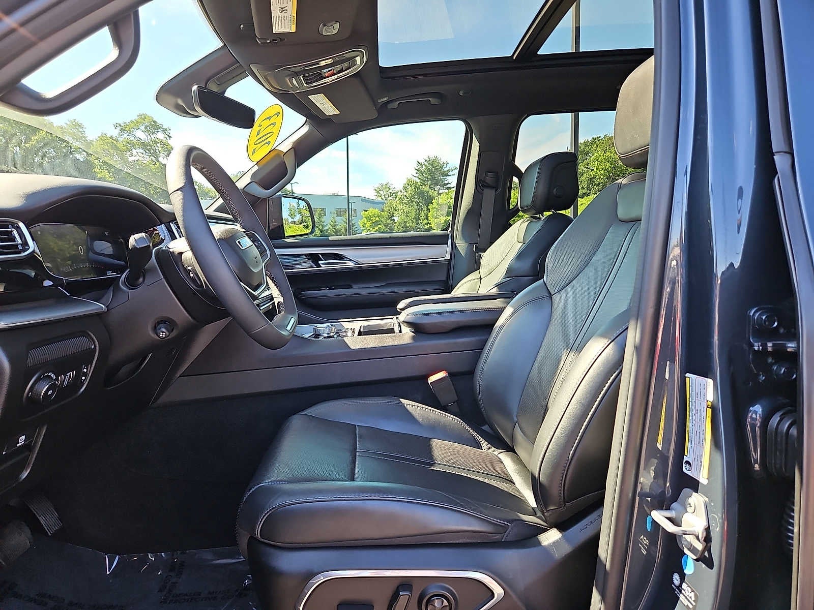 2023 Jeep Wagoneer Series II Carbide 4x4