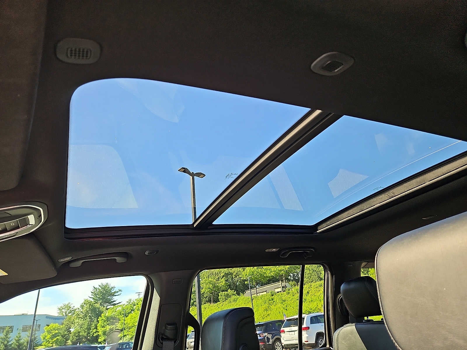 2023 Jeep Wagoneer Series II Carbide 4x4