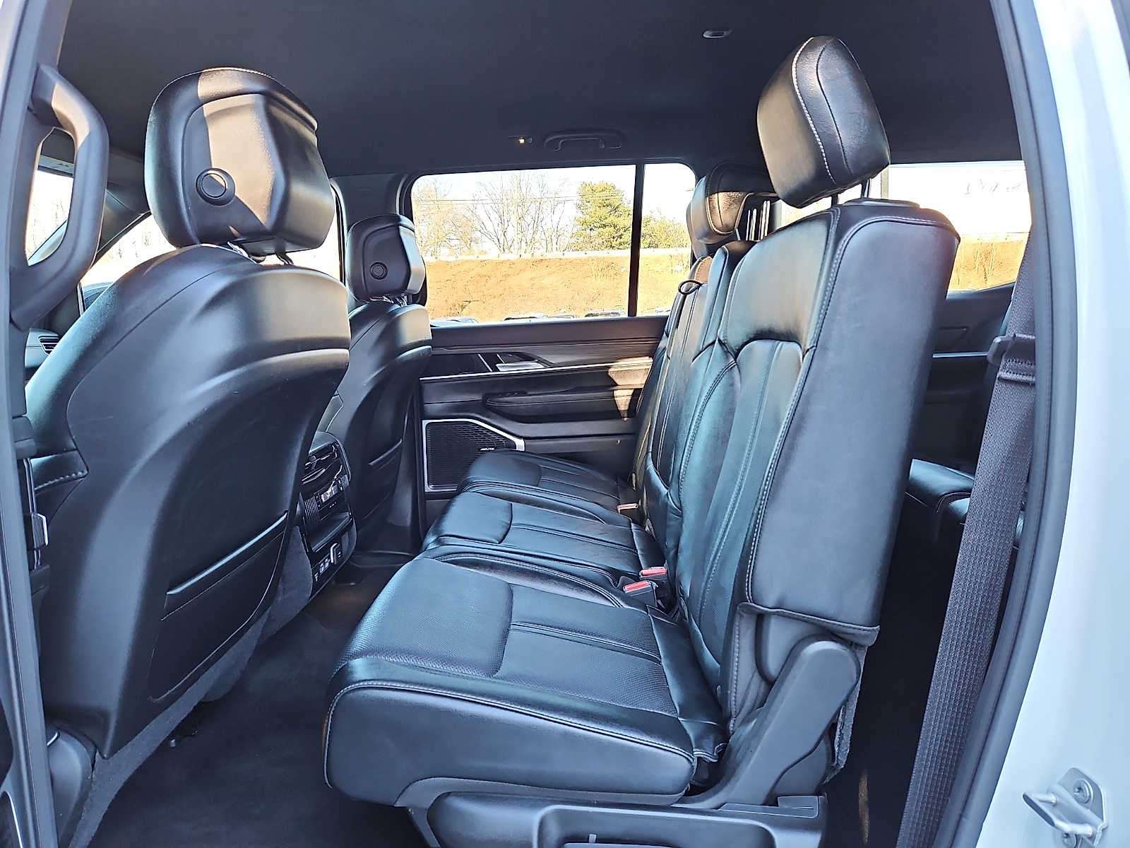 2024 Jeep Wagoneer Series II 4x4