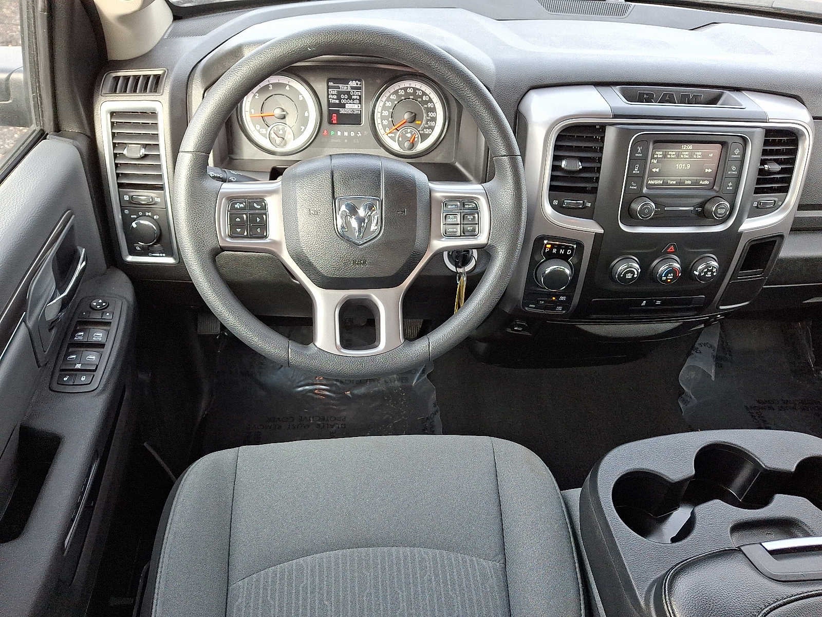 2024 RAM 1500 Classic SLT 4x4 Quad Cab 64 Box