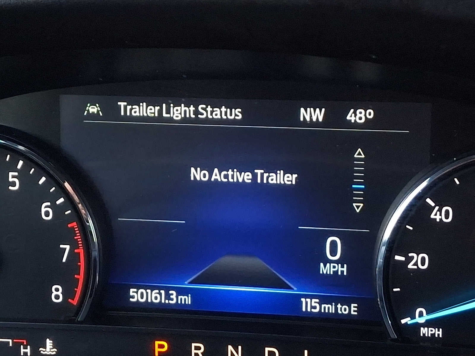 2023 Ford Explorer XLT RWD