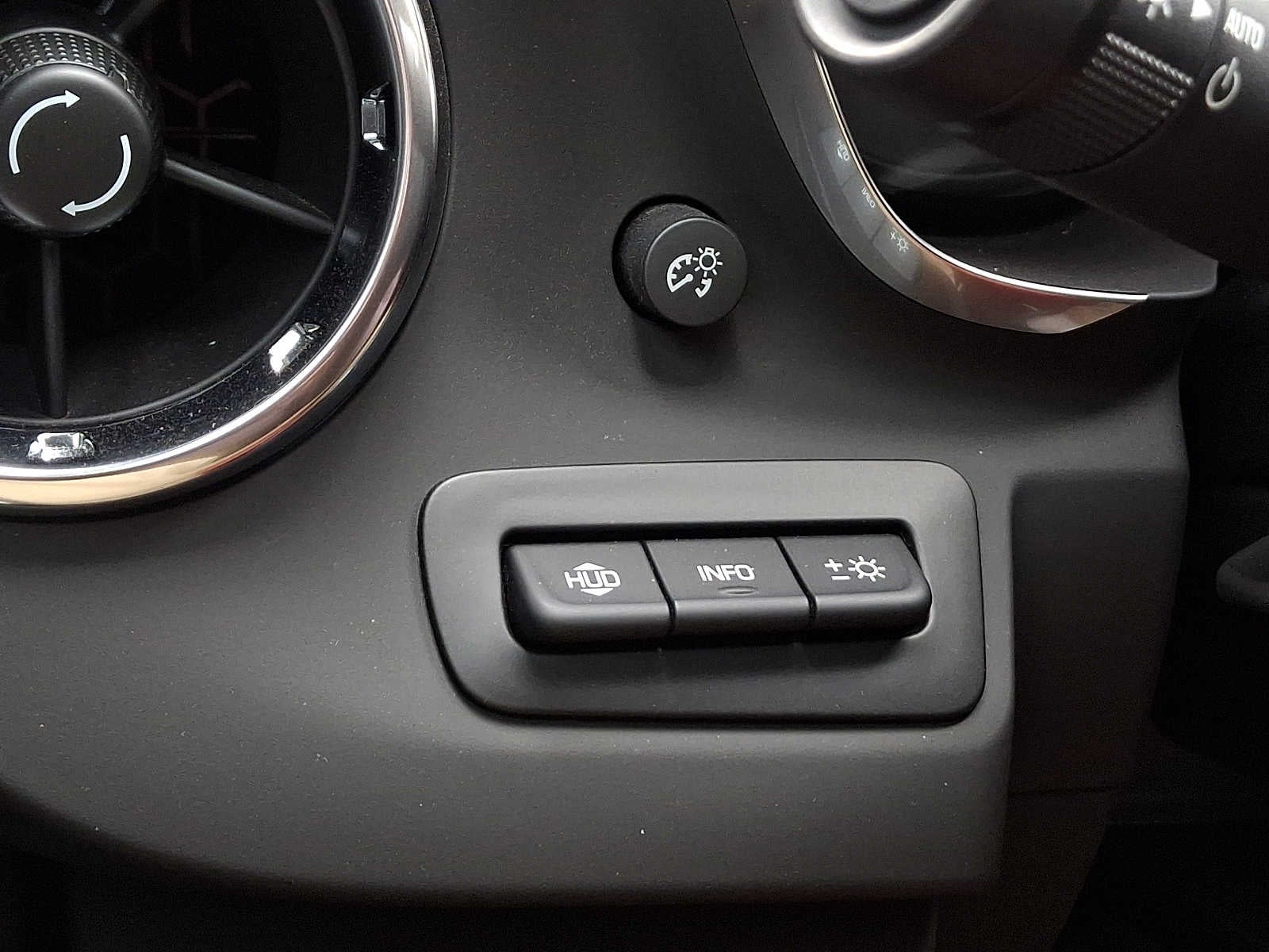 2020 Chevrolet Camaro 2dr Cpe 2SS