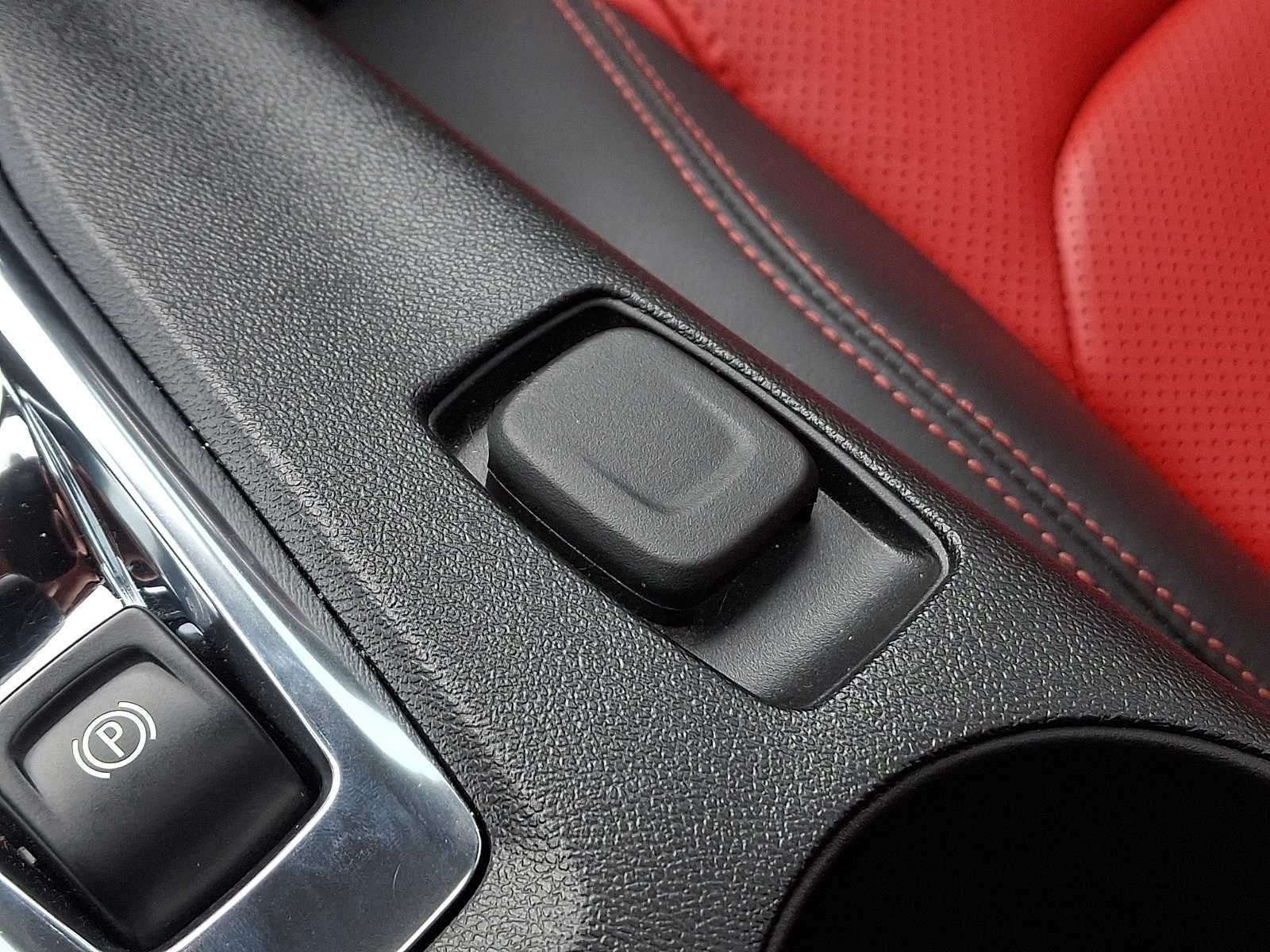 2020 Chevrolet Camaro 2dr Cpe 2SS