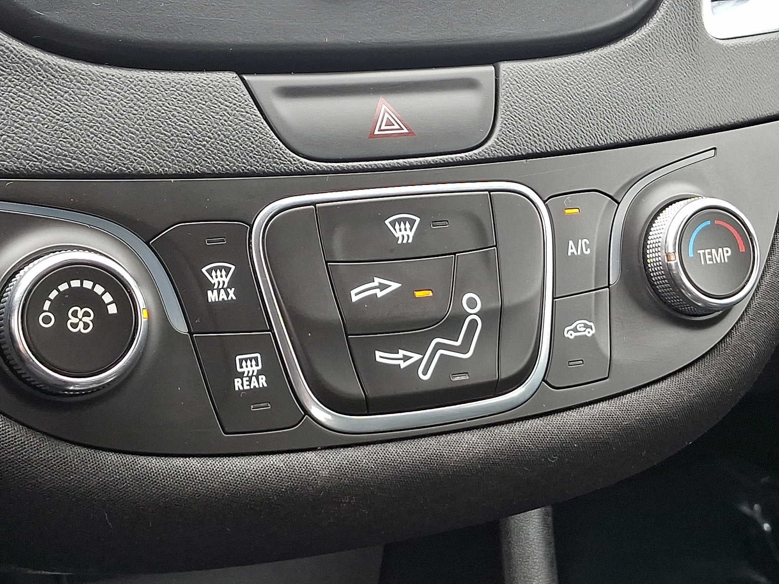2016 Chevrolet Malibu 4dr Sdn LT w/1LT