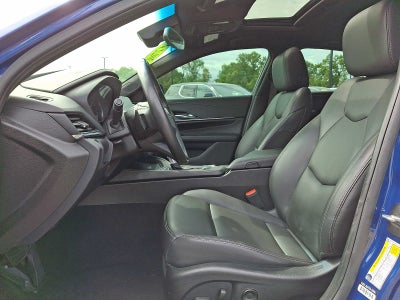 2023 Cadillac CT4 4dr Sdn Luxury