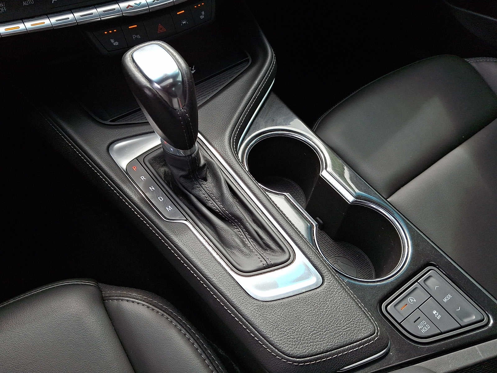 2023 Cadillac CT4 4dr Sdn Luxury