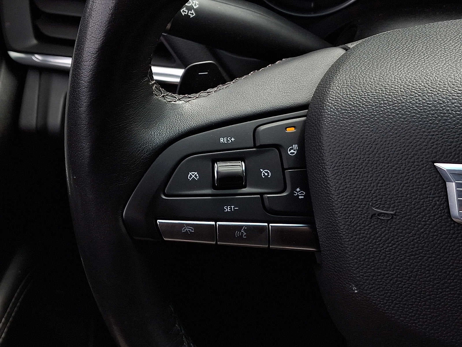 2023 Cadillac CT4 4dr Sdn Luxury